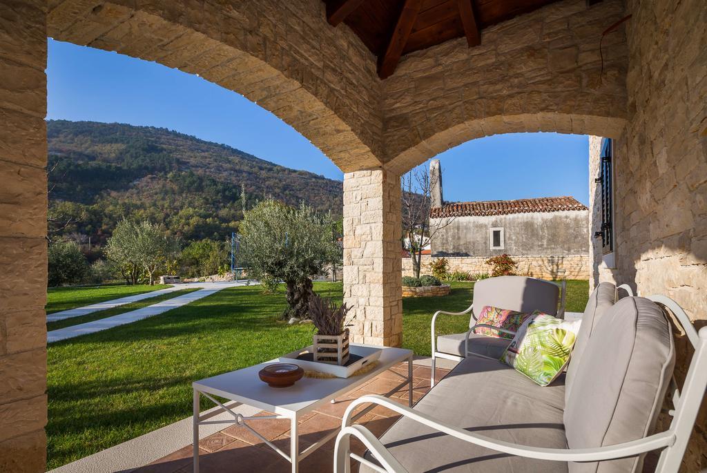 Villa Stonegate Estate - Bonus, Dvije Vile Jedna Cijena! Opatija Exterior foto