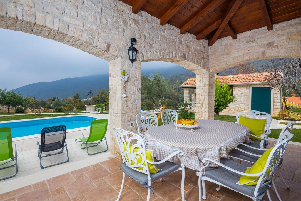 Villa Stonegate Estate - Bonus, Dvije Vile Jedna Cijena! Opatija Exterior foto
